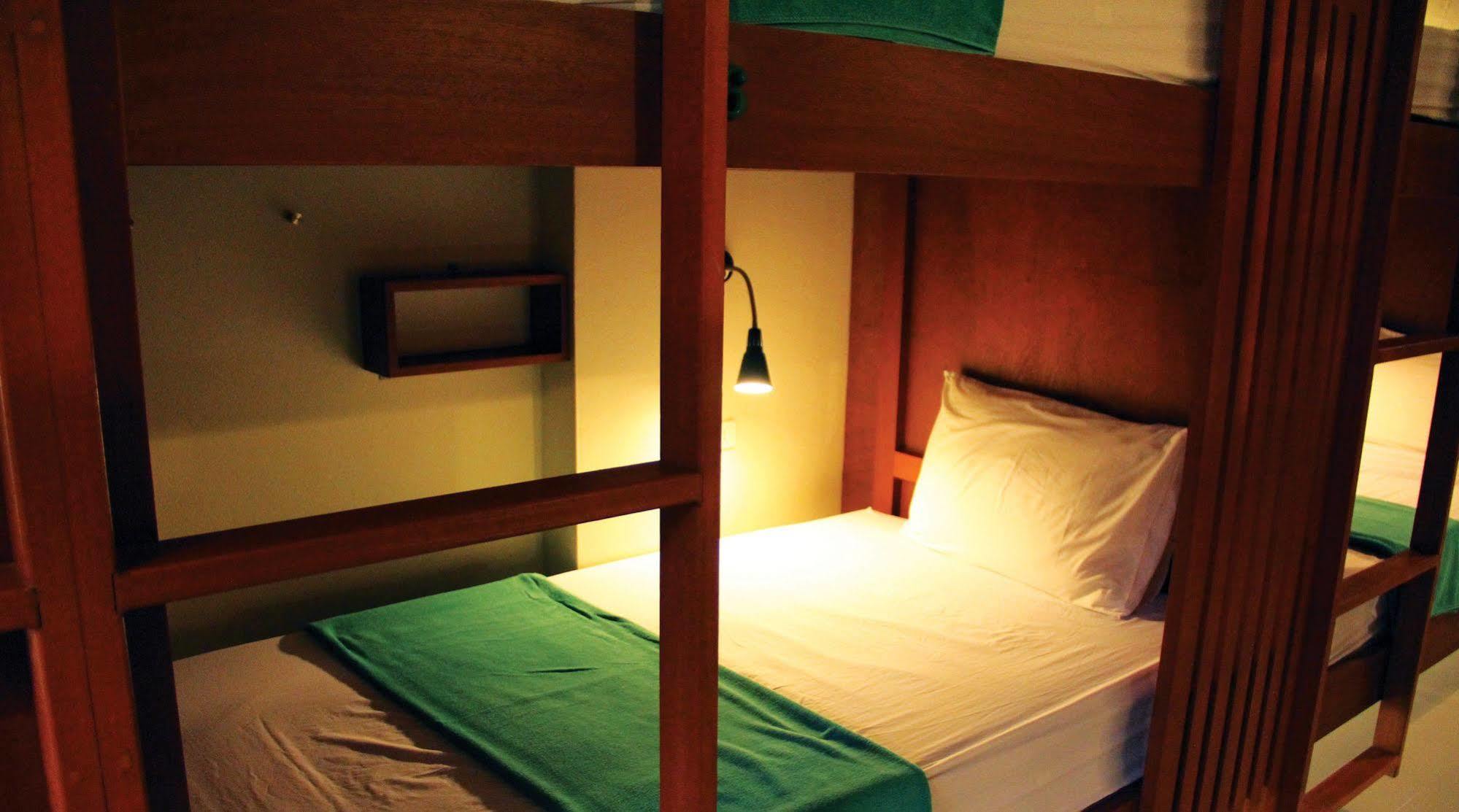 Phangan Pearl Hostel Хаад Рин Экстерьер фото